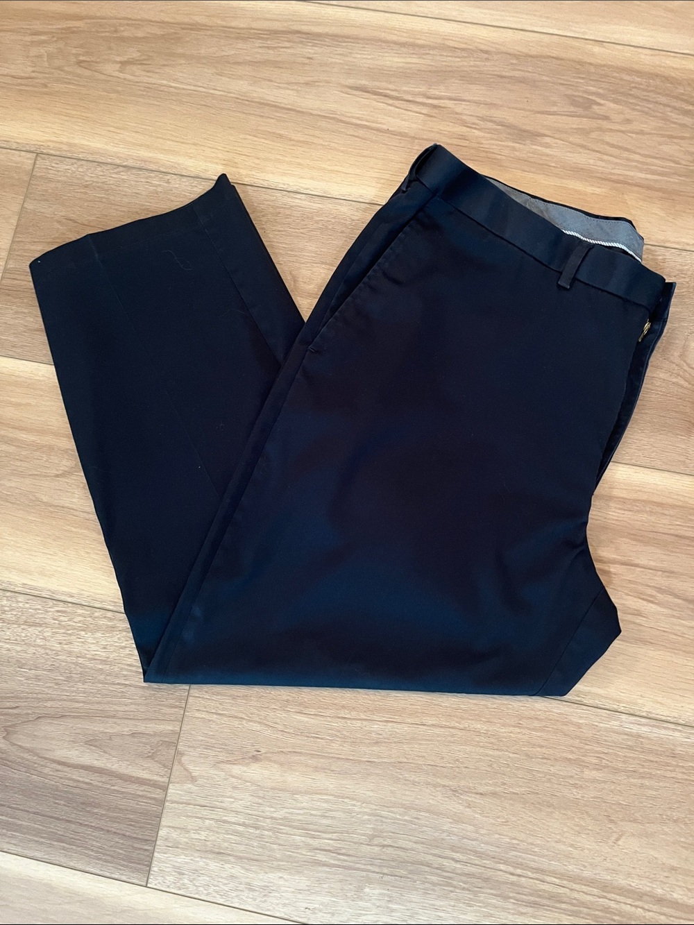 Haggar Classic Fit Premium No Iron Khaki flat front dress pant